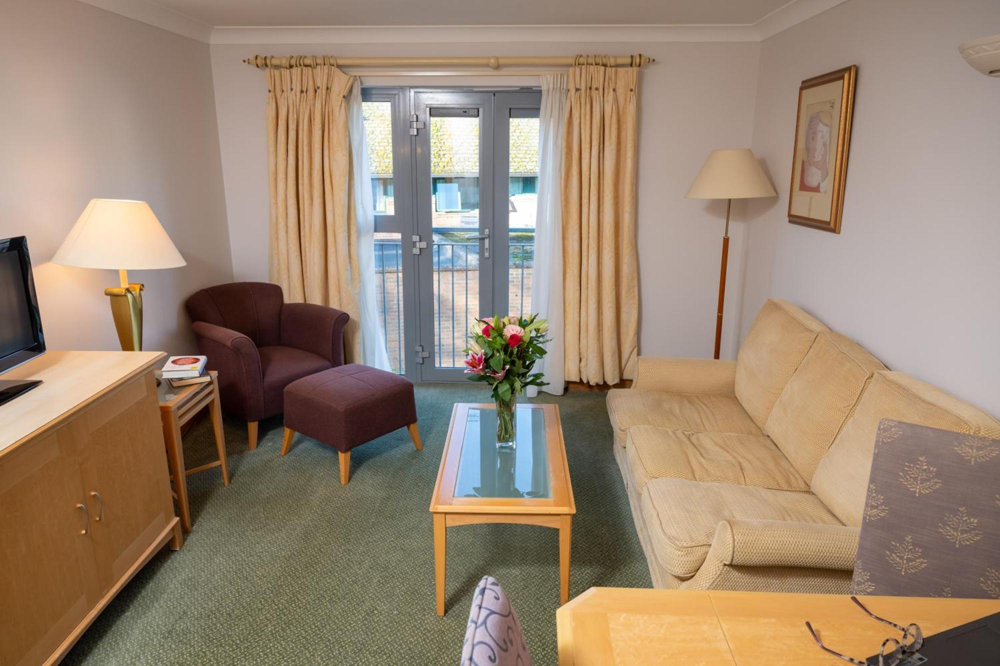 Hellidon Lakes Hotel Daventry Esterno foto