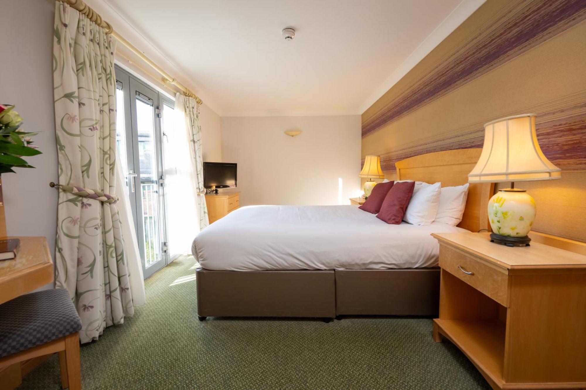 Hellidon Lakes Hotel Daventry Esterno foto