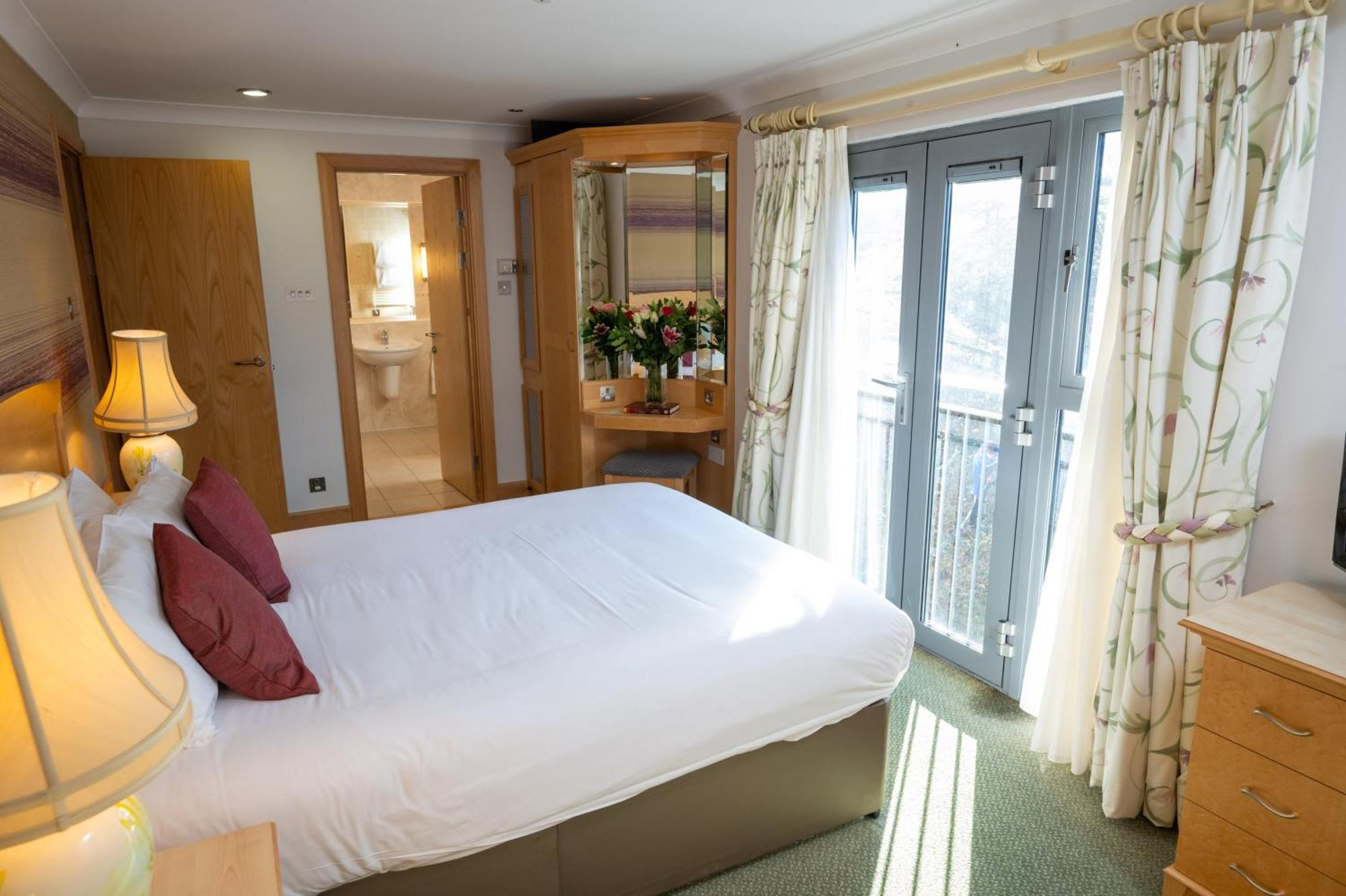Hellidon Lakes Hotel Daventry Esterno foto