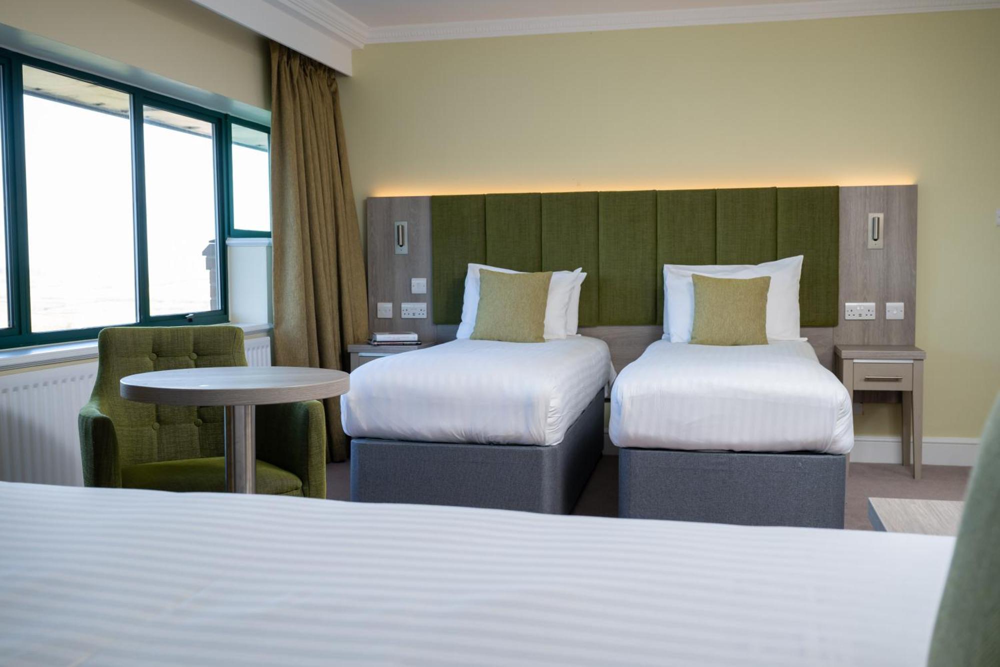 Hellidon Lakes Hotel Daventry Esterno foto