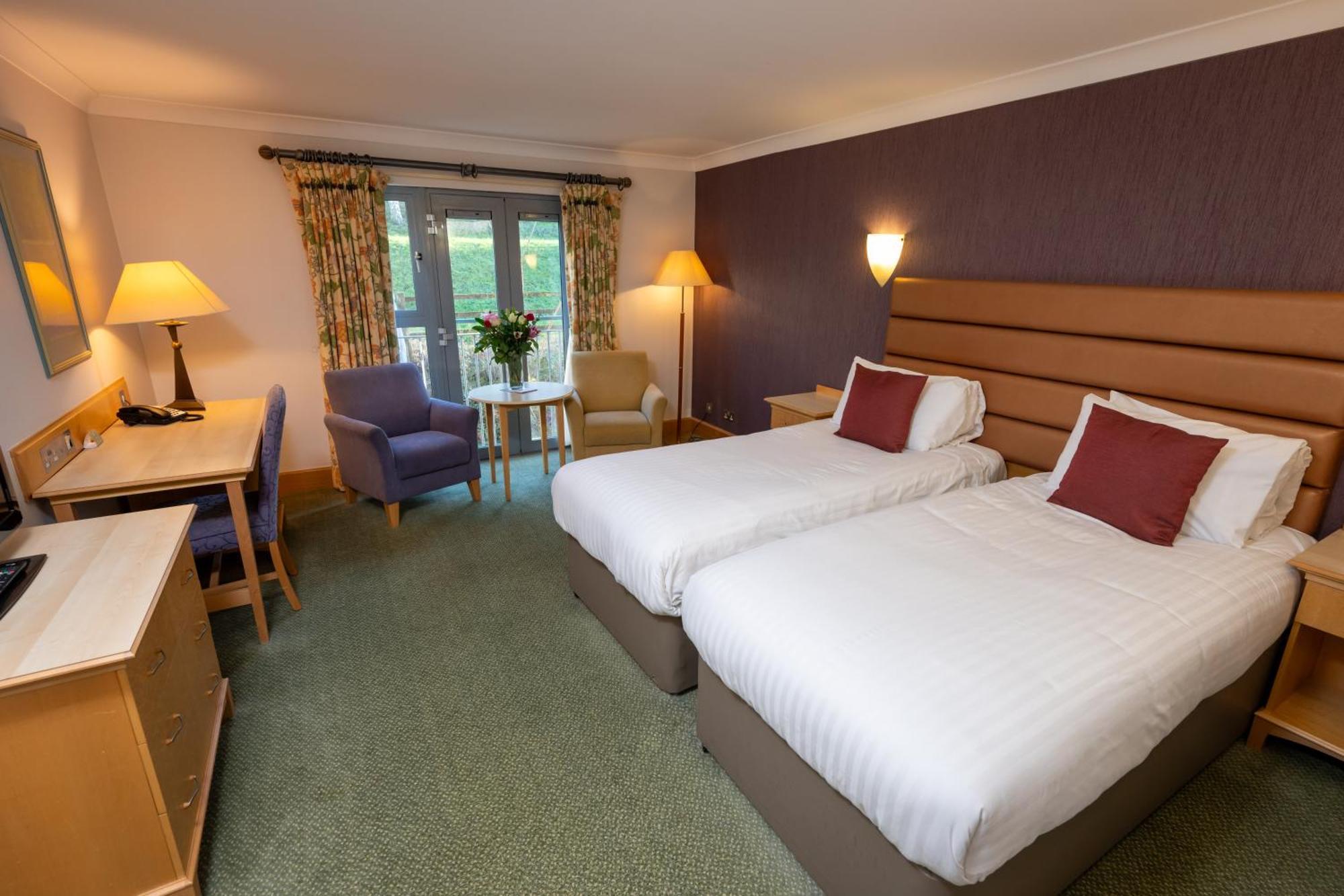 Hellidon Lakes Hotel Daventry Esterno foto