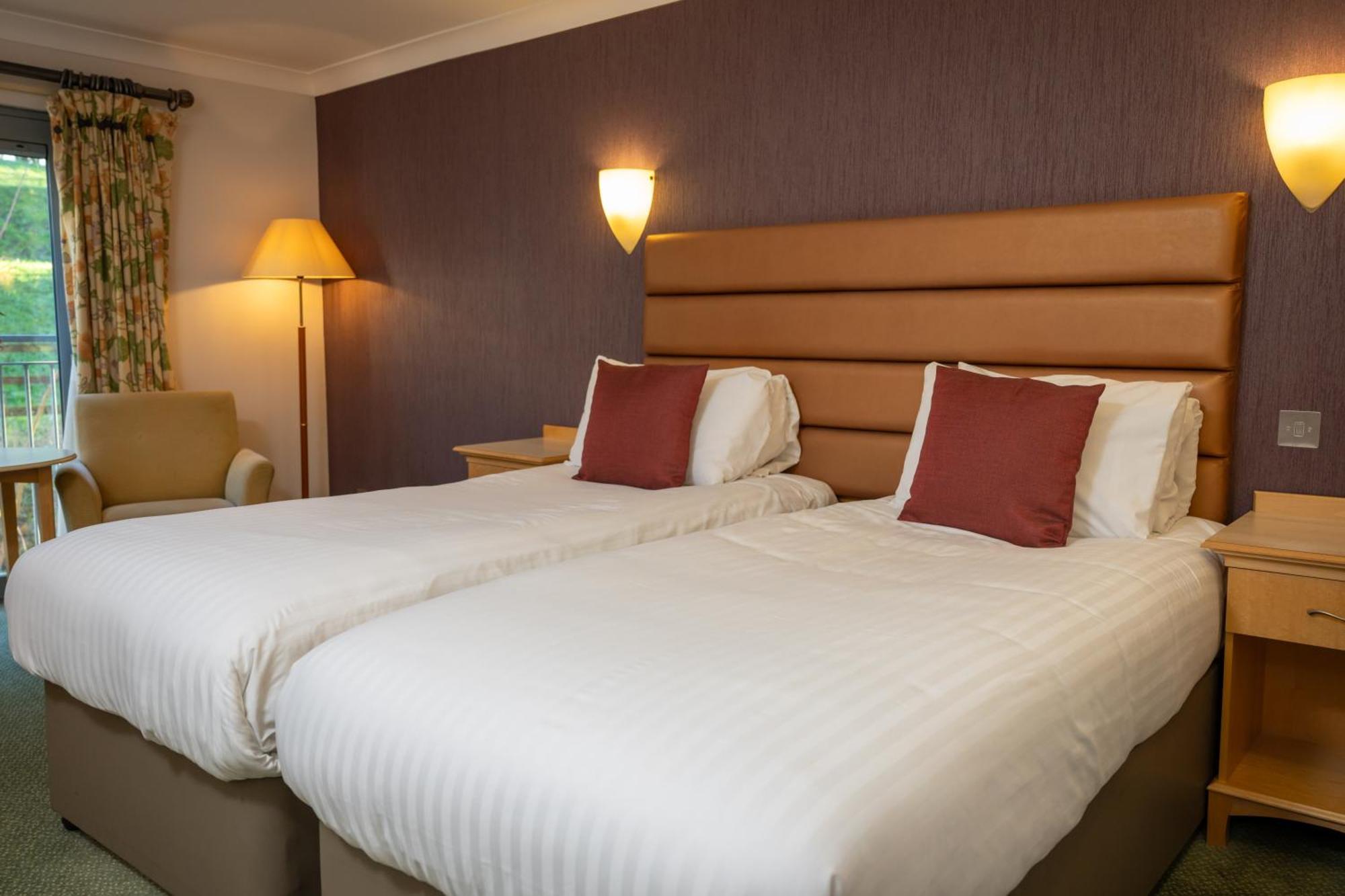 Hellidon Lakes Hotel Daventry Esterno foto